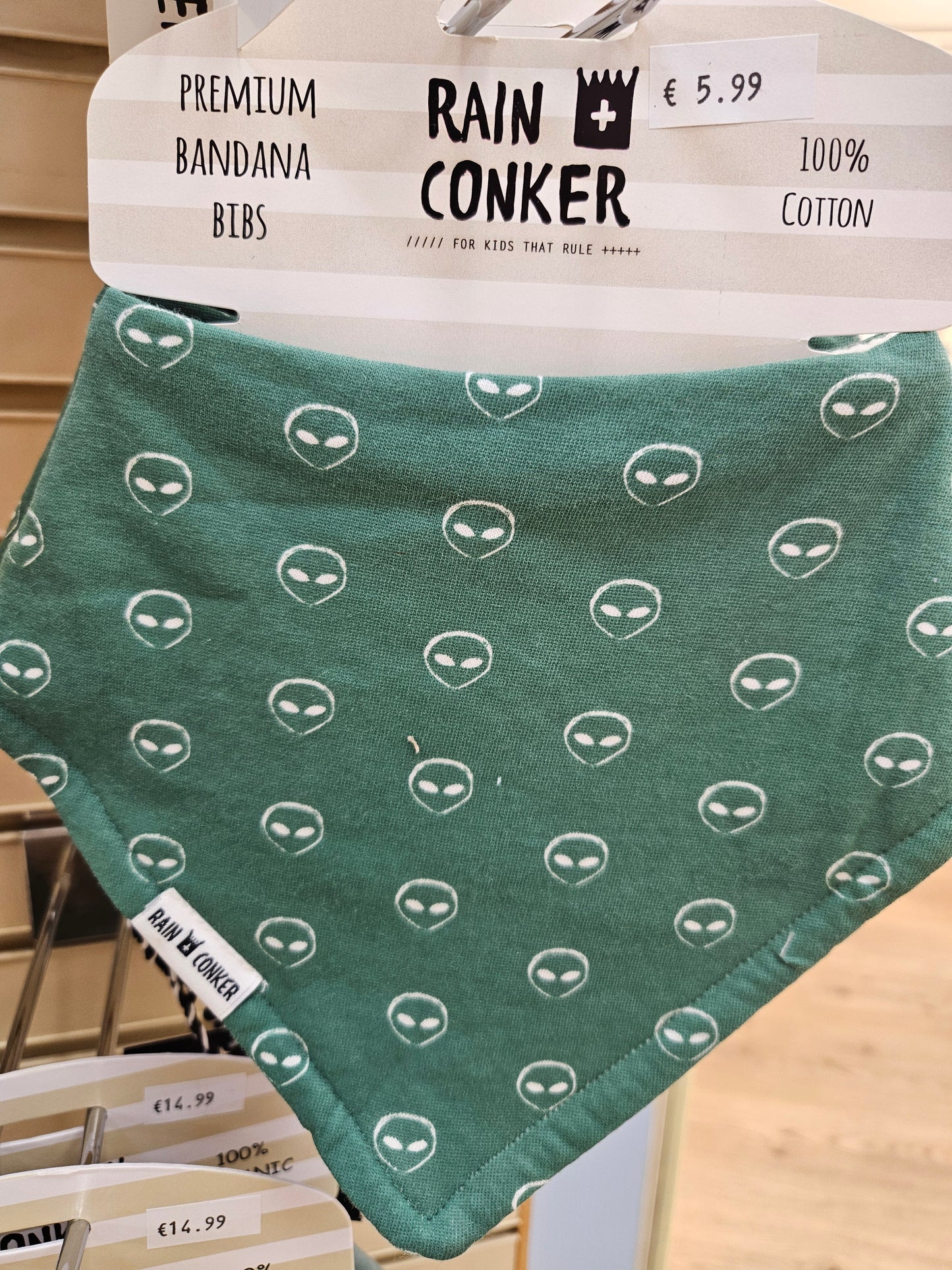 Rain+Conker Bibs 3 for €14.99