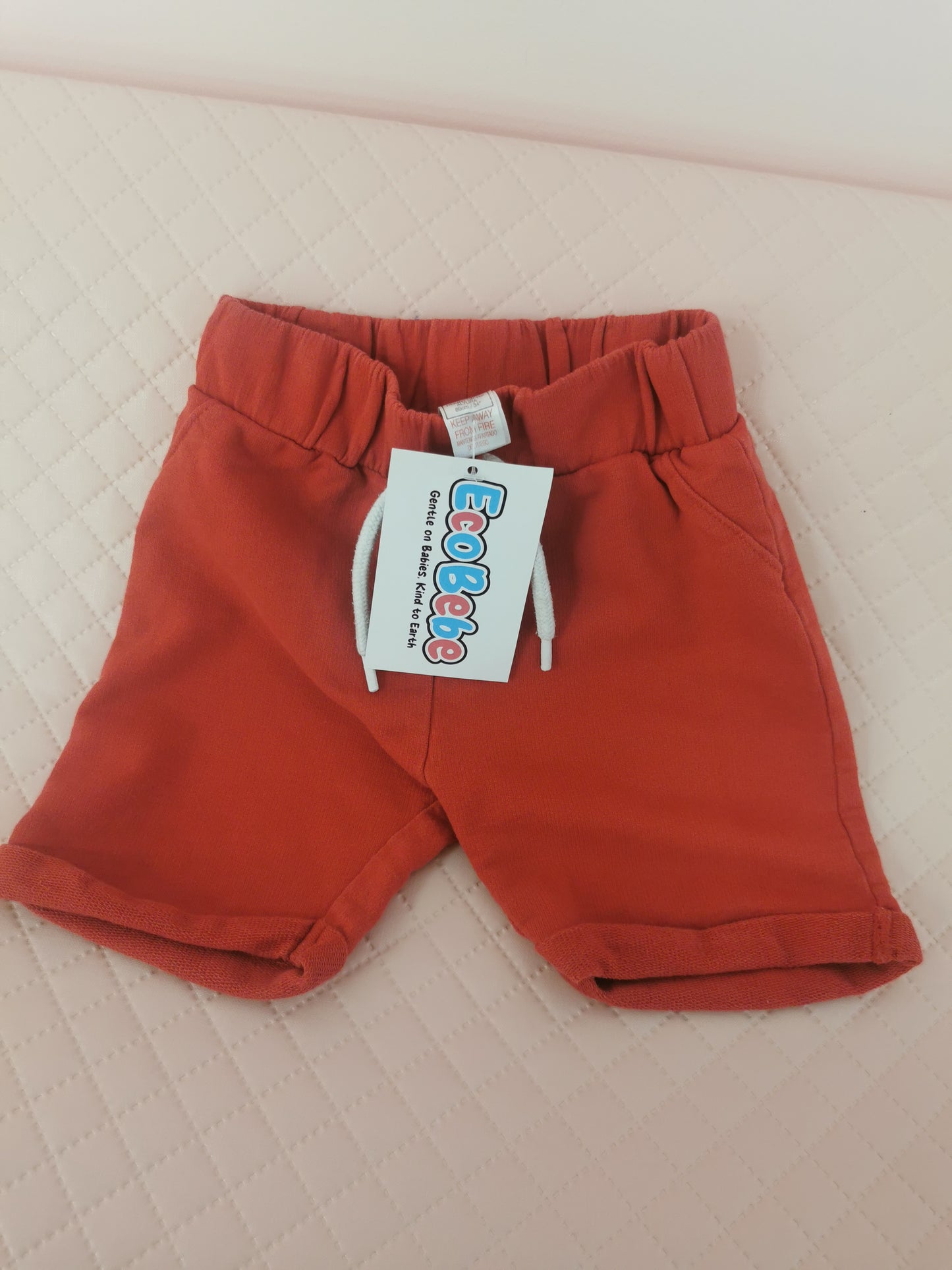 Boys 12-18 Pre-Loved Red Shorts