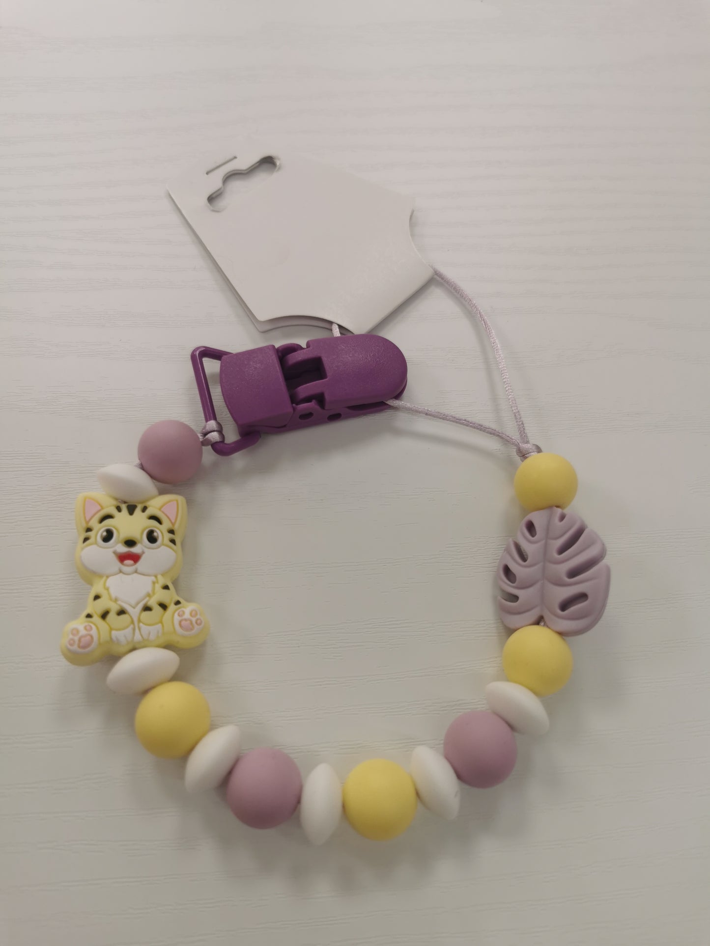 Fashion dummy chains with plastic clip